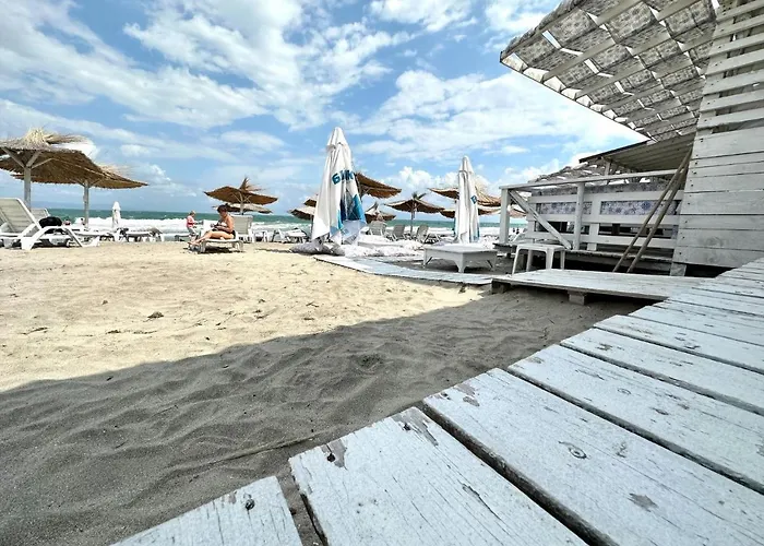 Bay - Menada Apatments