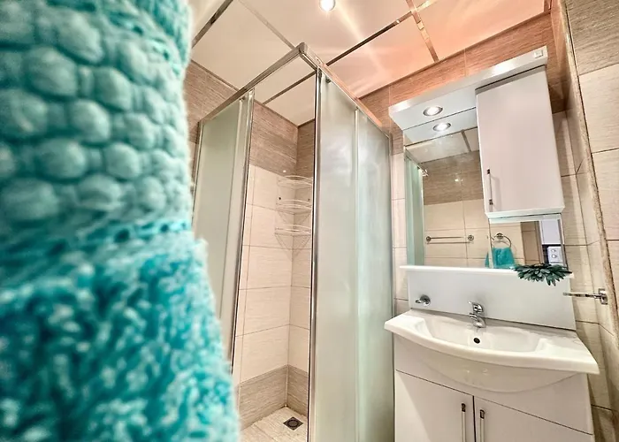 Bay - Menada Apatments * Pomorie